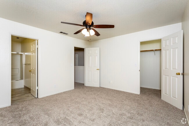 2BR, 2.5BA - 1,300SF - Primary Bedroom