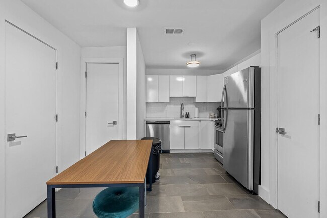 Photo - 1136 Crescent Ave NE Unidad FL2-ID1356315P