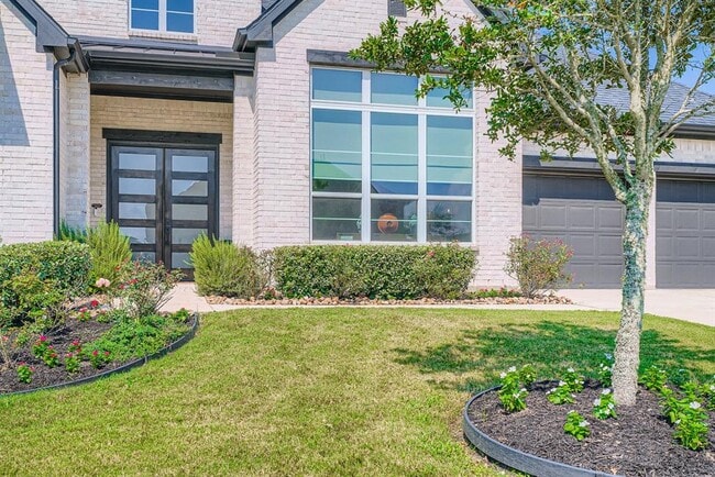 Photo - 9818 Wright Dr