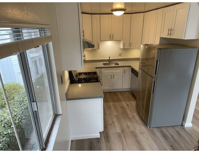 Photo - 1421 Liberty St Unit 6