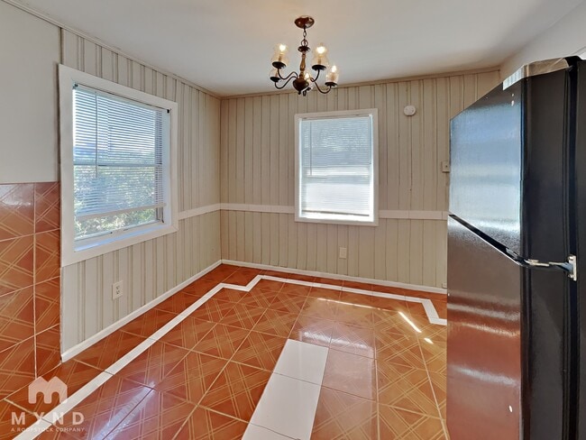 Photo - 730 Hill St