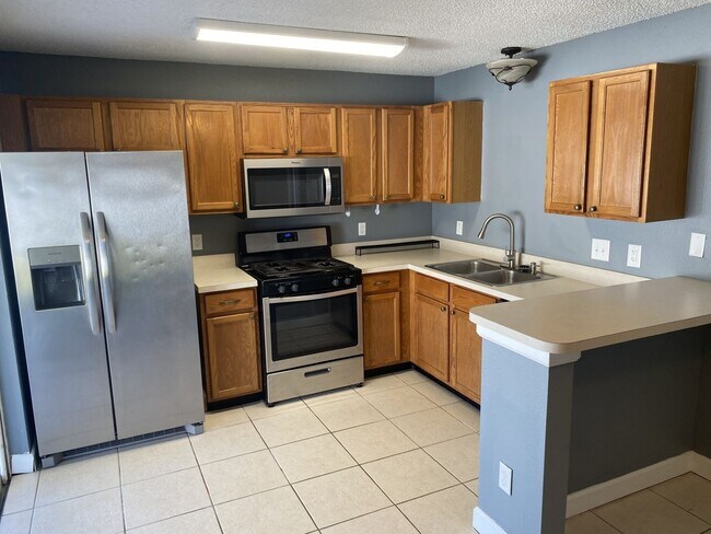 Photo - Davenport 3 Bedroom 2 Bathroom Corner Lot!!!