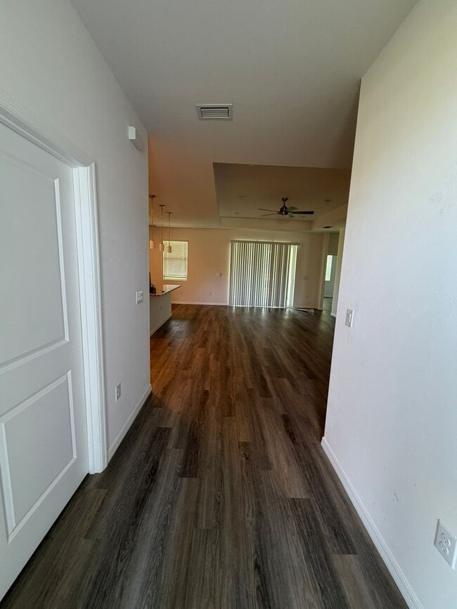 Photo - 25126 Alcazar Dr