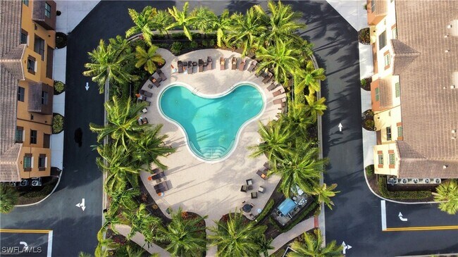 Building Photo - 9081 Albion Ln S Unit 6505