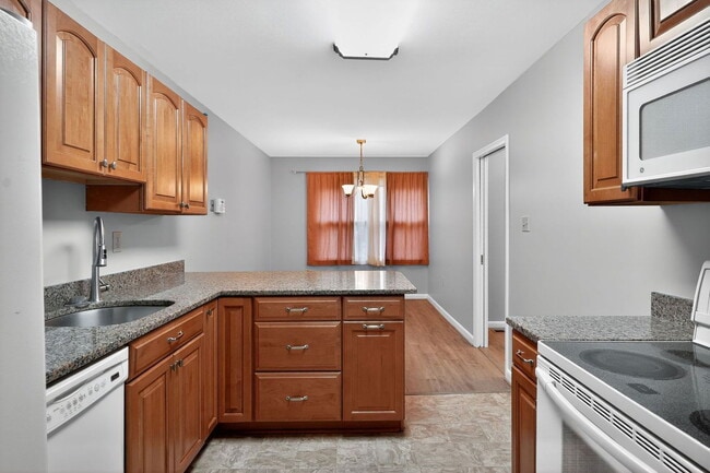 Photo - 85 Brookside Pl