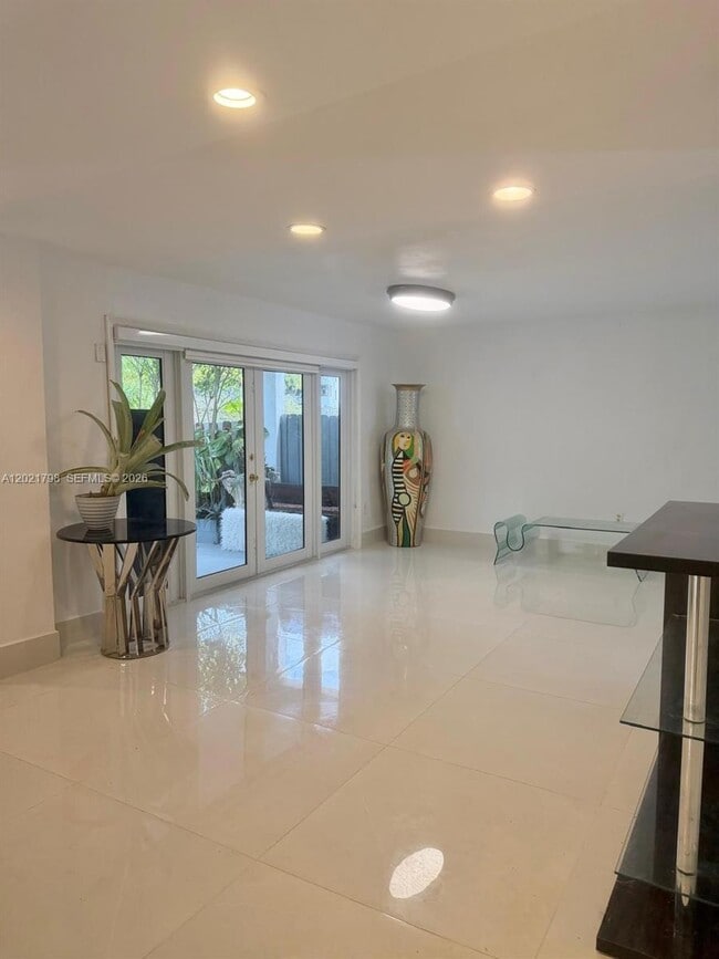 Photo - 8909 SW 108th Circle Ct