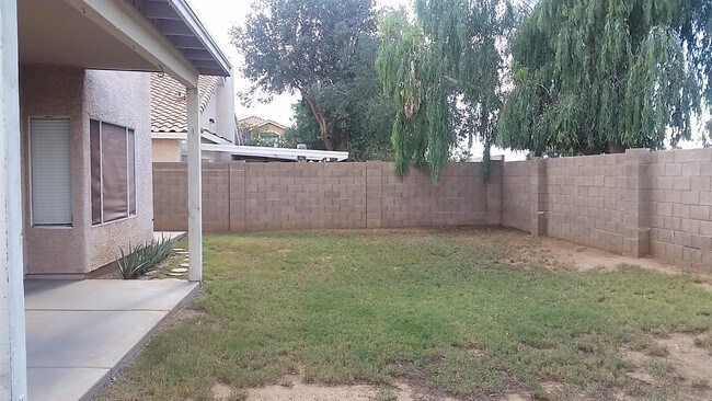 Photo - 16014 N 48th Pl