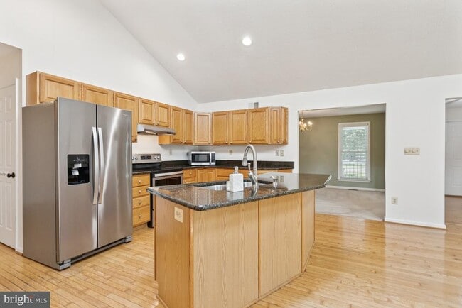 Photo - 14610 Balsam Ct