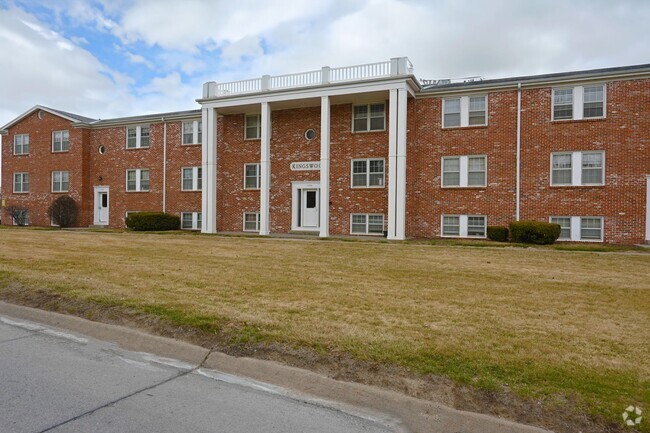 Building Photo - Beautiful 1 Bedroom 1 Bathroom Apartment i... Unit 14