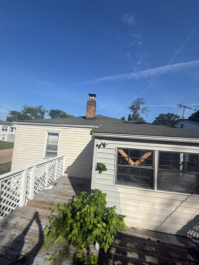 Photo - 5600 Gatesworth Ave