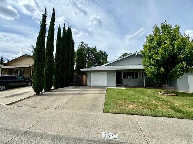 Photo - 2/2 Duplex in Fair Oaks