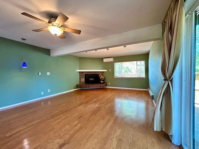 Photo - Beautiful & Bright Corner Condo in North Boulder