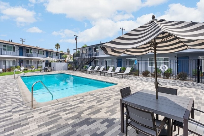 The Circle Apartments at Long Beach