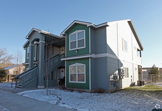 Denali Park - Denali Park Apartments