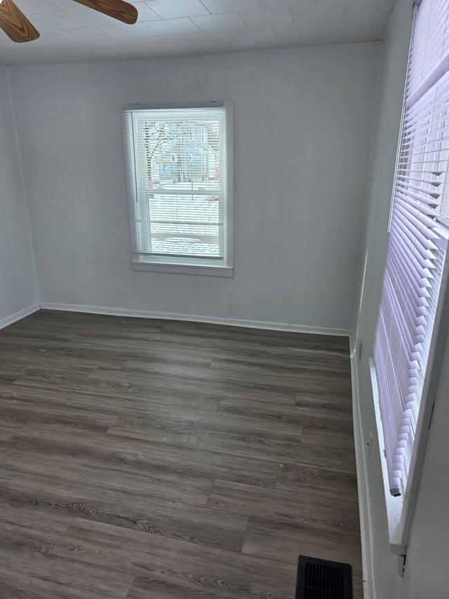 Photo - 825 Garfield Ave