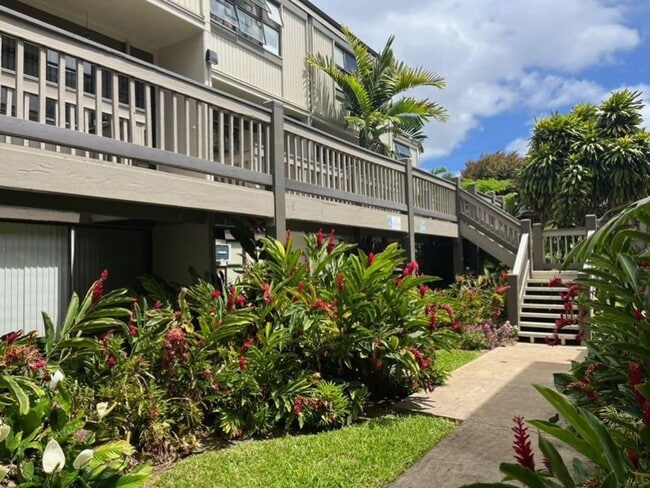 Building Photo - 98-310 Kamehameha Hwy #221