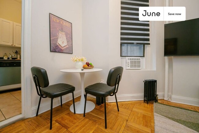 715 E 5th St Unit 1B