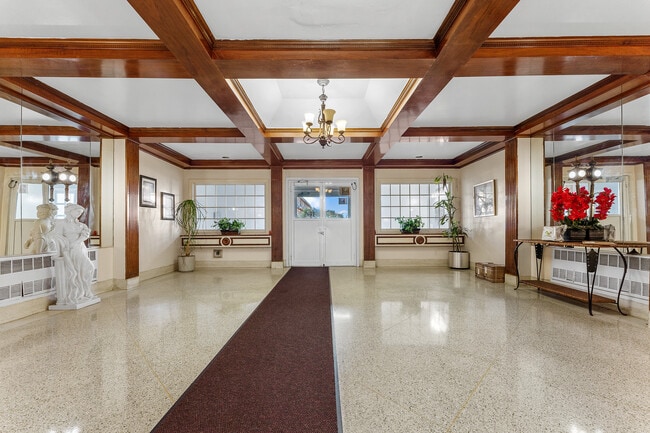 Photo - 30 Lenox Rd Unit 2