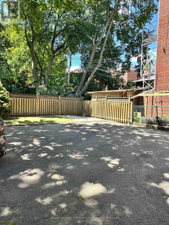Photo - 34 Rosewell Ave Unit 1