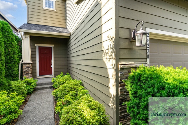 Photo - 24220 SE 258th Way