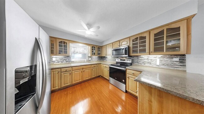 Photo - 38919 3rd Ave