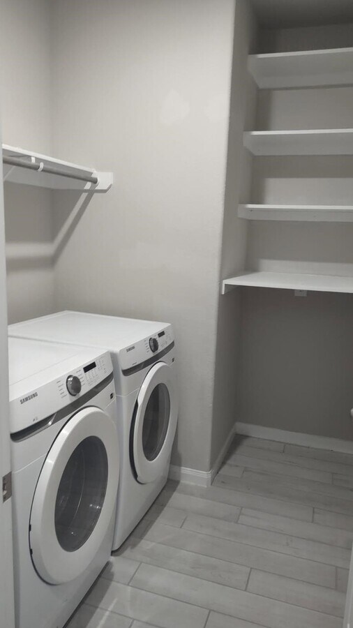 Photo - 331 Hbr Frst Ln