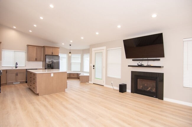 Photo - Bountiful Home w/ 2 Car Garage, EV Charger, & Updated Remodeling