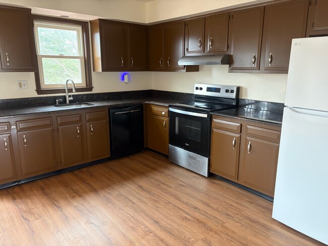 Photo - 516 Susan Dr