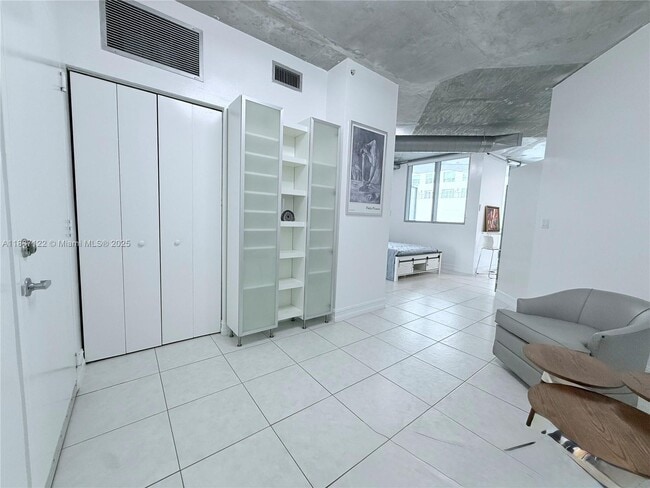 Photo - 690 SW 1st Ct Unit 1134