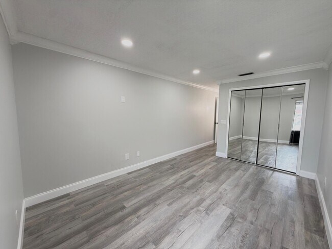 Photo - 5957 Forest Hill Blvd Unit 6