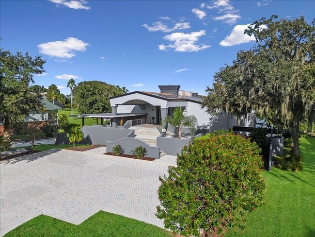 Building Photo - 3824 Gaines Dr