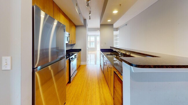 Photo - Chinatown 1,000 Square Foot PLUS W/Private Balcony, Fitness Center & More!