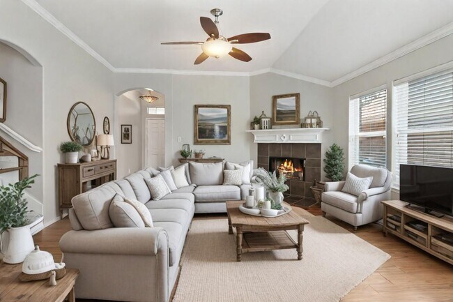 Photo - 1639 Wildflower Dr