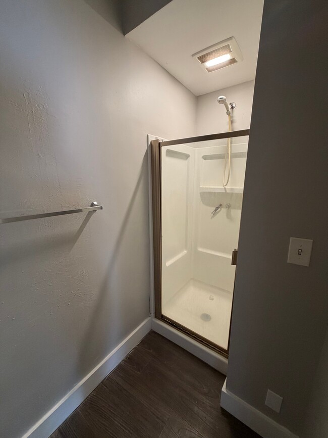 Photo - 2748 11th Avenue C Unit 1