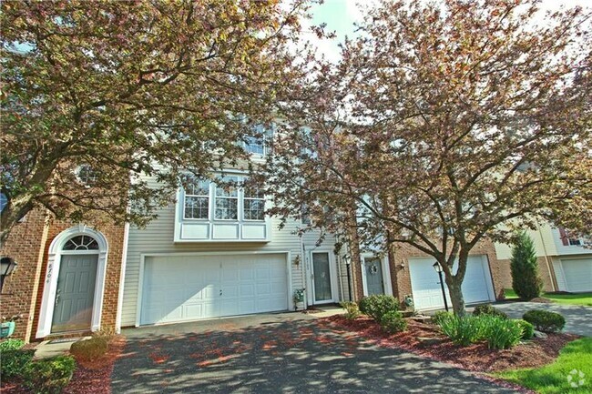 Building Photo - 8705 Lost Valley Dr Rental
