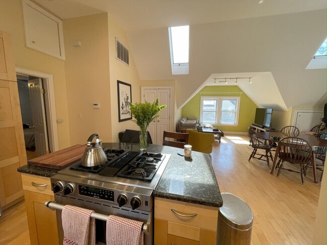 Photo - 19 Chandler St