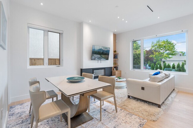 Photo - 4084 W 10th Ave Unit ID1250686P