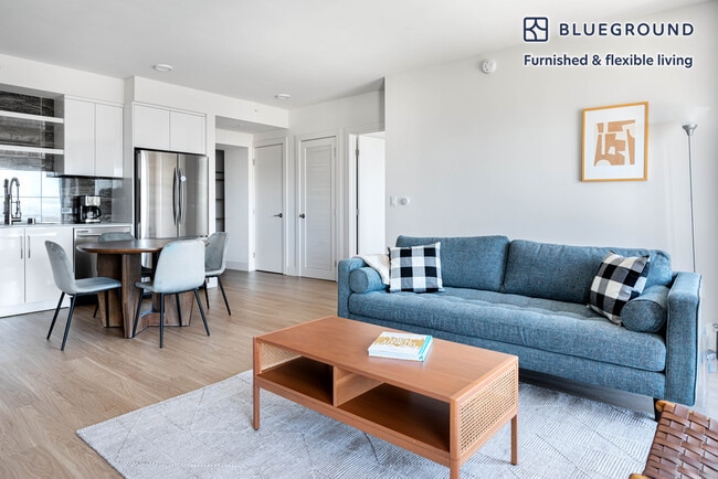 Photo - 447 17th St Unit FL25-ID528