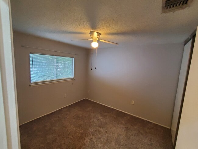 Photo - 9815 Meadow Lark