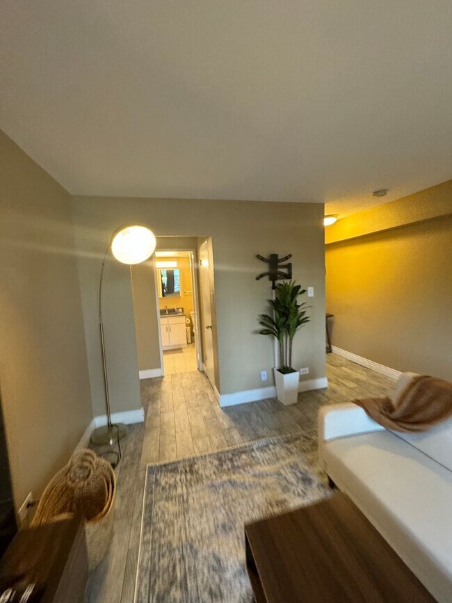 Photo - Furnished 1 bedroom 1 bathroom apartment