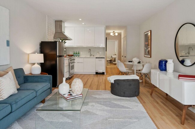 Photo - 1250 Clay St Unit 301
