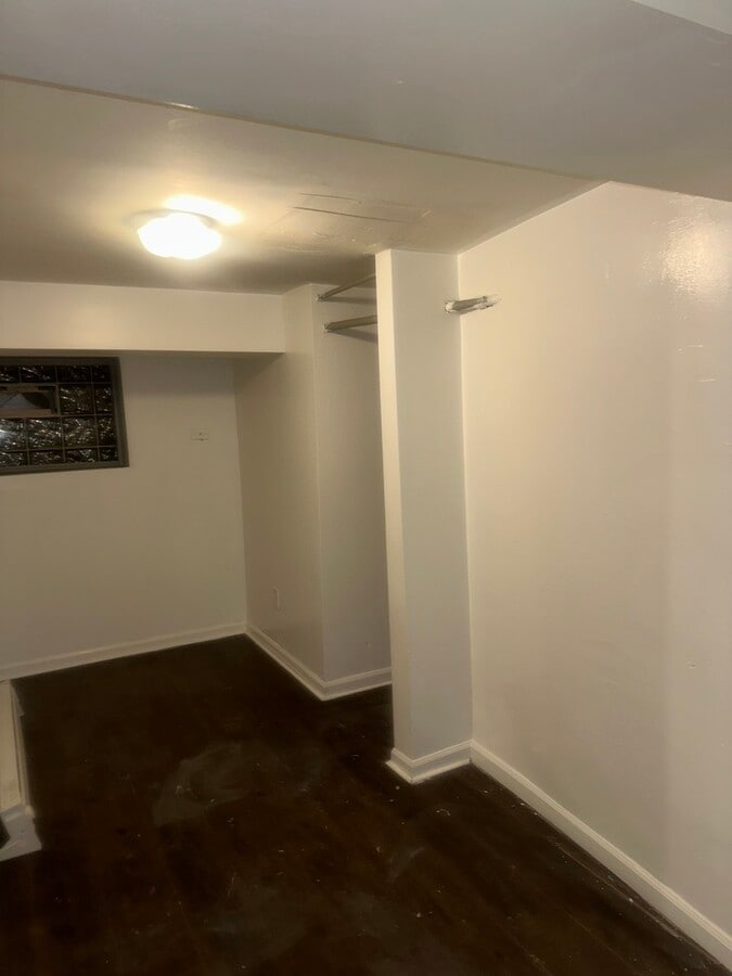 Photo - 7839 S Loomis Blvd