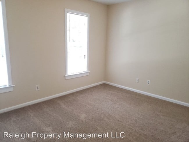 Photo - 6128 Spice Ridge Ln