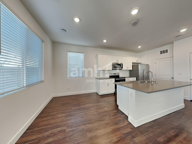 2742 Hot Cider Ave