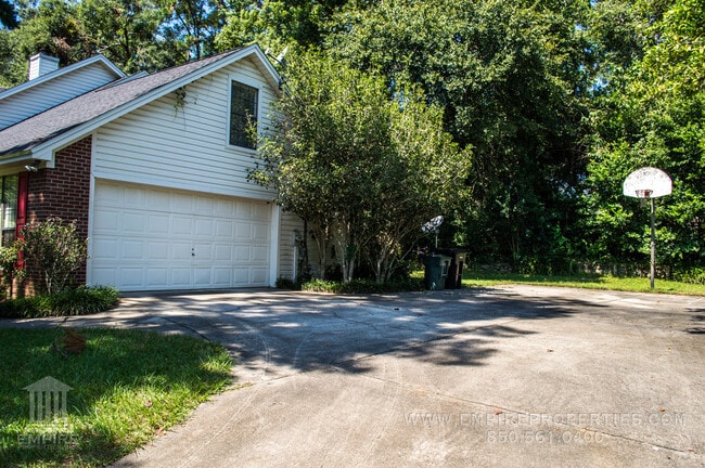 Photo - Beautiful Large home off of Mahan