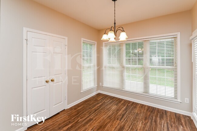 Photo - 2424 Coneflower Dr