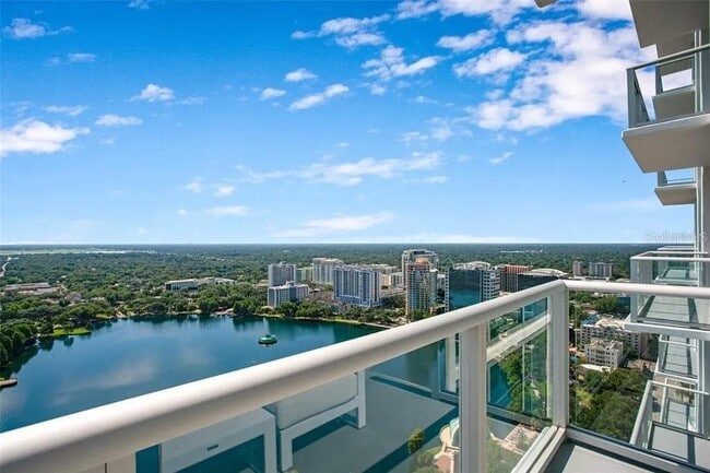 Photo - 150 E Robinson St Unidad 29B