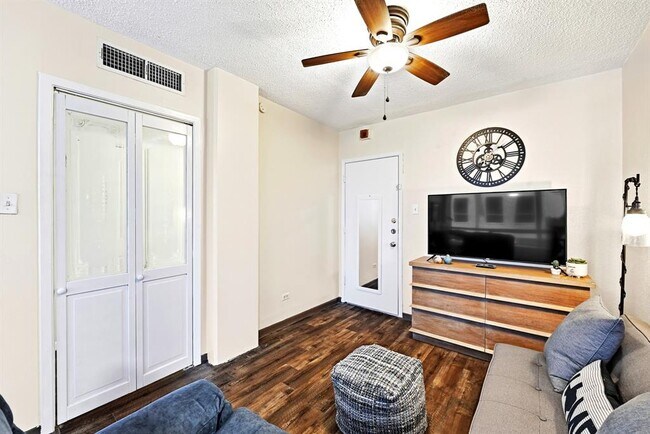 Photo - 1212 Guadalupe St Unit 308