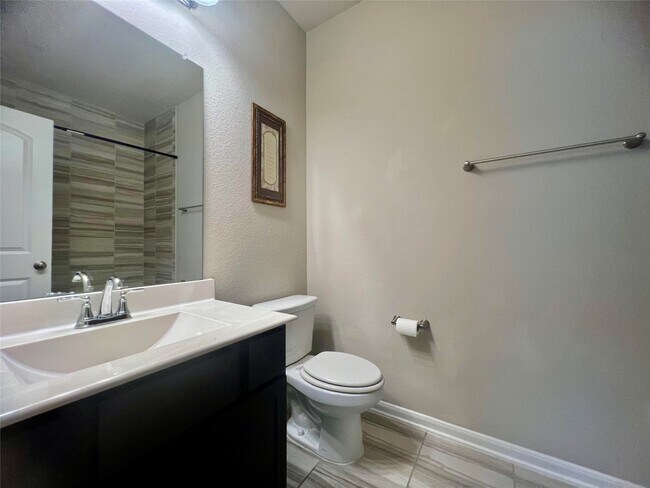 Photo - 8758 Laurel Crest Dr