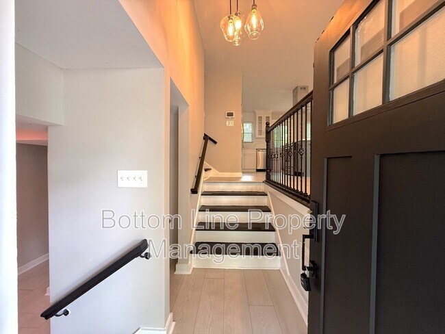 Photo - 4117 Oak Forest Dr